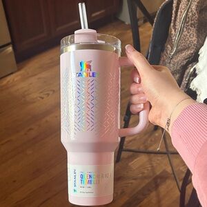 Stanley Pink Insulated Quencher Tumbler with Handle and Straw